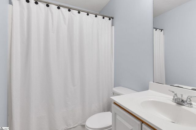 28 Backwater Way, Greenville, SC 29611