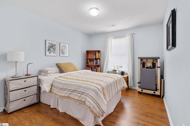 28 Backwater Way, Greenville, SC 29611