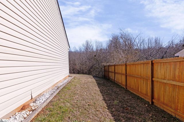 28 Backwater Way, Greenville, SC 29611