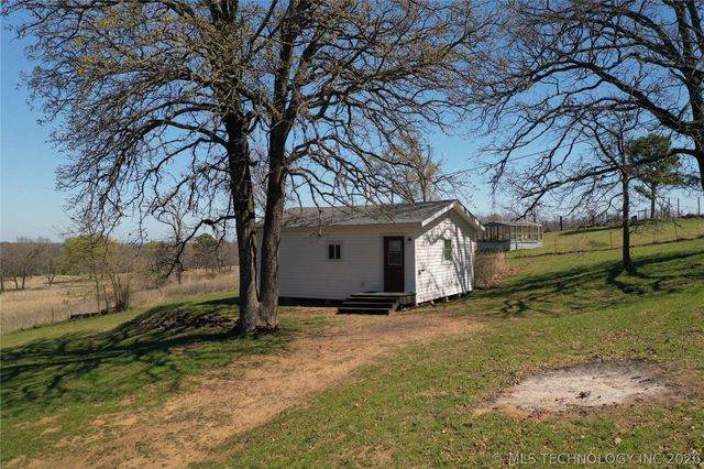 4079 Crooked Bridge Road, Boswell, OK 74727