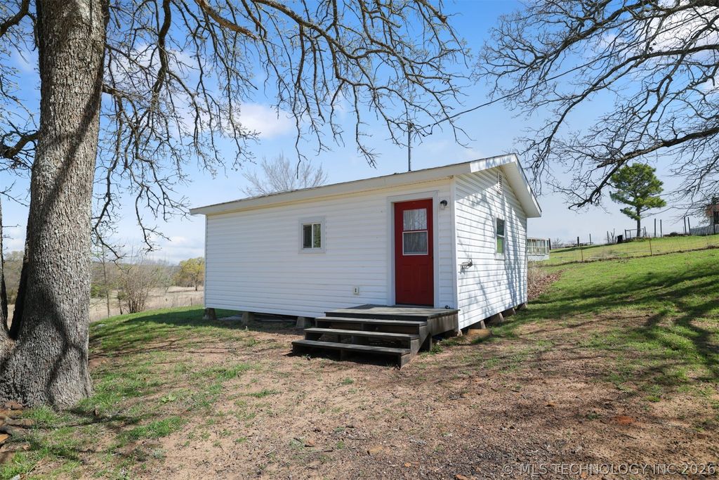 4079 Crooked Bridge Road, Boswell, OK 74727