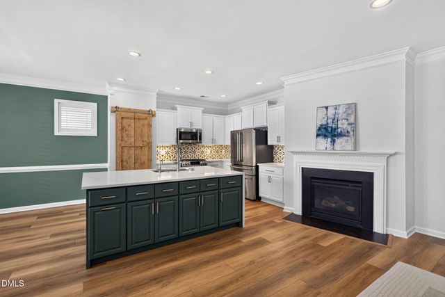 5542 Wade Park Boulevard, Raleigh, NC 27607