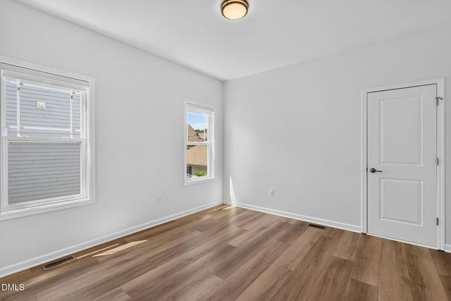 5542 Wade Park Boulevard, Raleigh, NC 27607