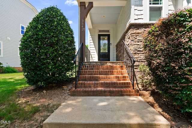 5542 Wade Park Boulevard, Raleigh, NC 27607