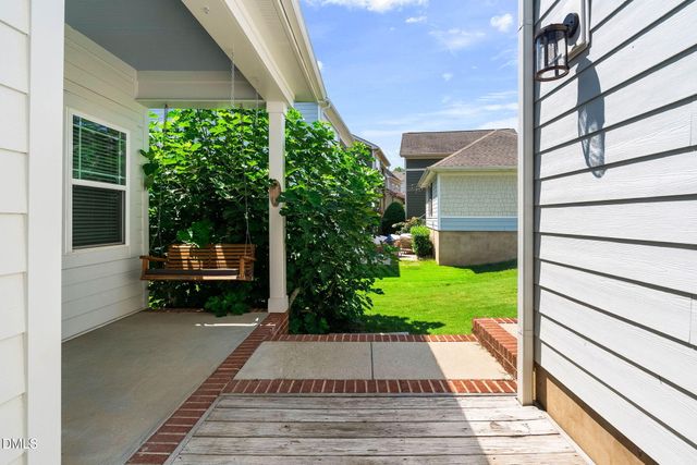 5542 Wade Park Boulevard, Raleigh, NC 27607