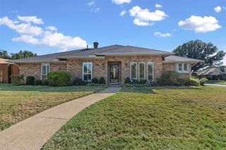 1600 Fairwind Court, Carrollton, TX 75007