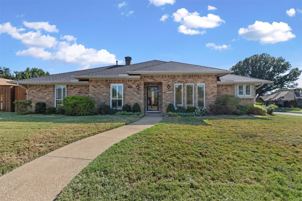 1600 Fairwind Court, Carrollton, TX 75007