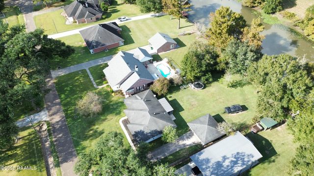 209 Sandager Avenue, Jeanerette, LA 70544