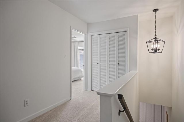 27 Ivy Ridge NE, Atlanta, GA 30342