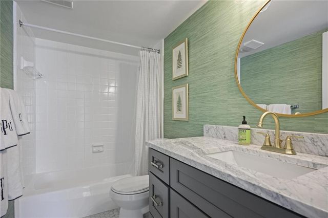 27 Ivy Ridge NE, Atlanta, GA 30342
