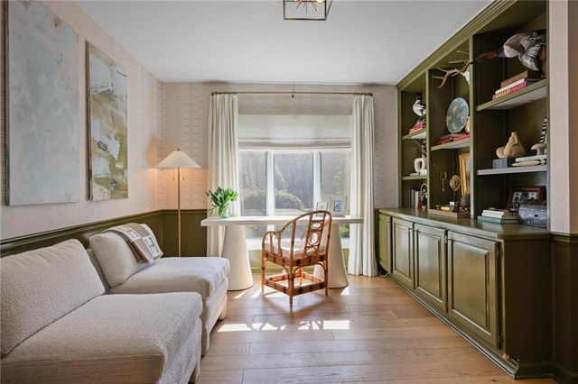 27 Ivy Ridge NE, Atlanta, GA 30342