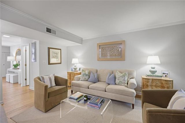 27 Ivy Ridge NE, Atlanta, GA 30342
