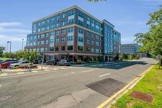 70 Leo Birmingham Parkway U504, Boston, MA 02135