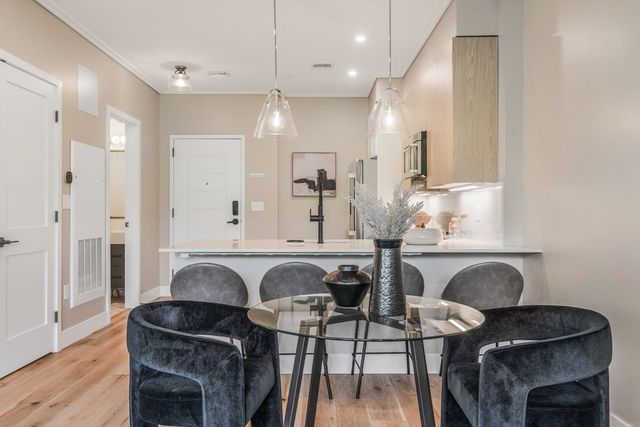 70 Leo Birmingham Parkway U504, Boston, MA 02135