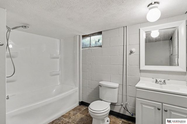 4438 Greenwood Street, Lincoln, NE 68504