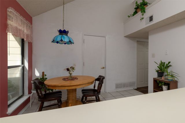 3227 Summerfield Drive, Grapevine, TX 76051