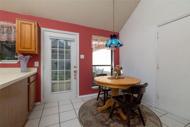 3227 Summerfield Drive, Grapevine, TX 76051