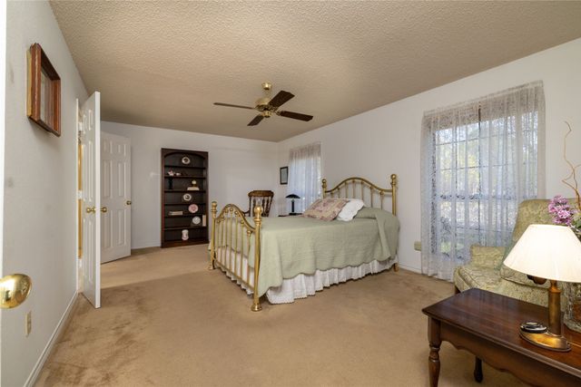 3227 Summerfield Drive, Grapevine, TX 76051