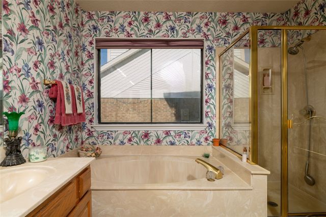 3227 Summerfield Drive, Grapevine, TX 76051