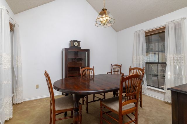 3227 Summerfield Drive, Grapevine, TX 76051