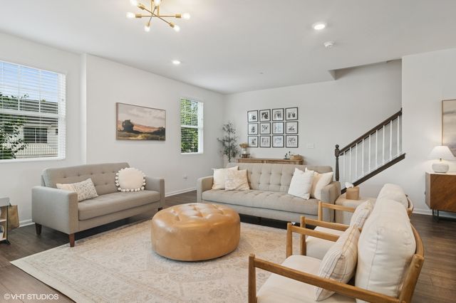 2709 Lily Lane, Rolling Meadows, IL 60008