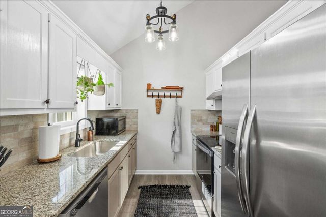 25 Twin Branches SW Lane, Cartersville, GA 30120