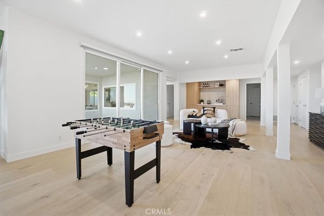 2717 N Mountain Avenue, Claremont, CA 91711