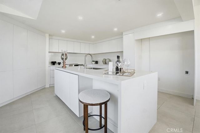 2717 N Mountain Avenue, Claremont, CA 91711