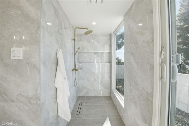 2717 N Mountain Avenue, Claremont, CA 91711