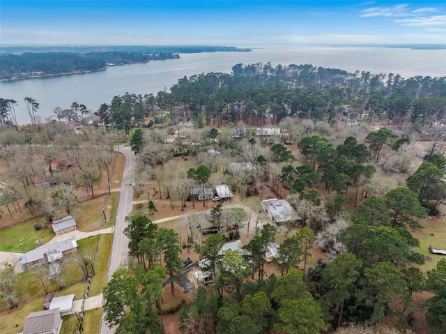 14495 Calvary Road, Willis, TX 77318