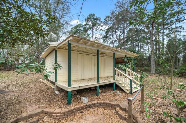 14495 Calvary Road, Willis, TX 77318