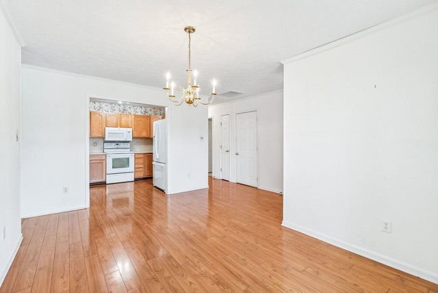 849 OX ROAD, Woodstock, VA 22664