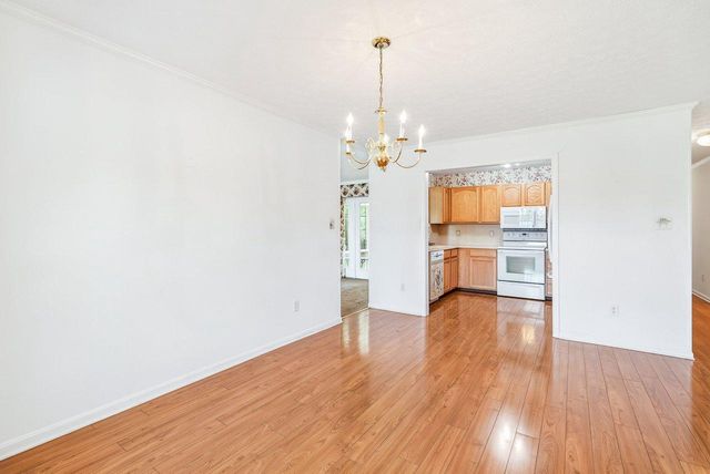 849 OX ROAD, Woodstock, VA 22664