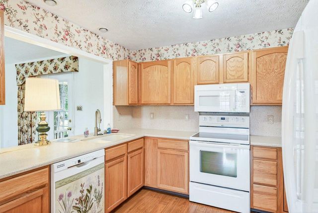 849 OX ROAD, Woodstock, VA 22664