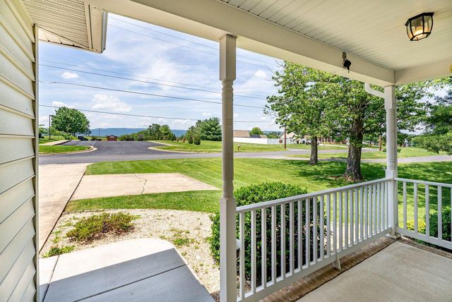 849 OX ROAD, Woodstock, VA 22664