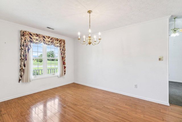 849 OX ROAD, Woodstock, VA 22664