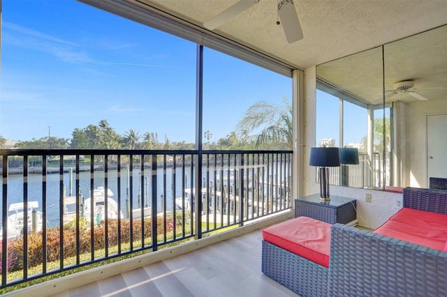 270 Captains Walk 310, Delray Beach, FL 33483