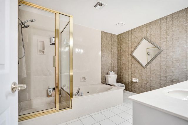 270 Captains Walk 310, Delray Beach, FL 33483