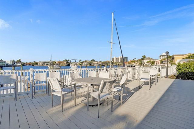 270 Captains Walk 310, Delray Beach, FL 33483