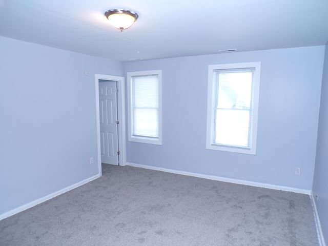 10800 S Hoxie Avenue 2F, Chicago, IL 60617