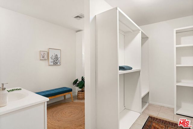 4014 Baywood Street, Los Angeles, CA 90039