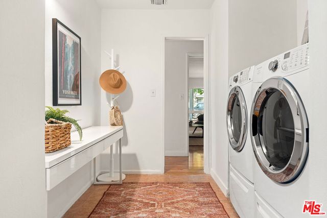 4014 Baywood Street, Los Angeles, CA 90039