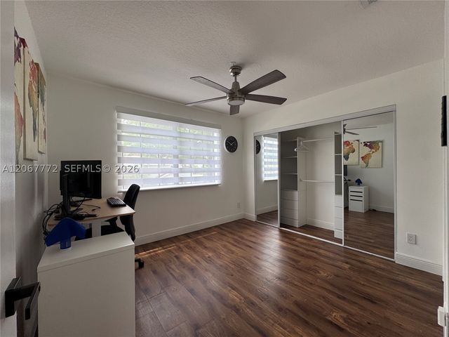 10651 NW 1st St 10651, Pembroke Pines, FL 33026
