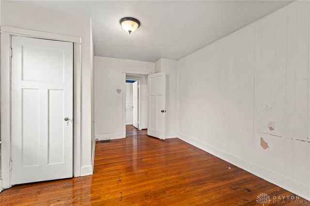 216 E Beechwood Avenue, Dayton, OH 45405