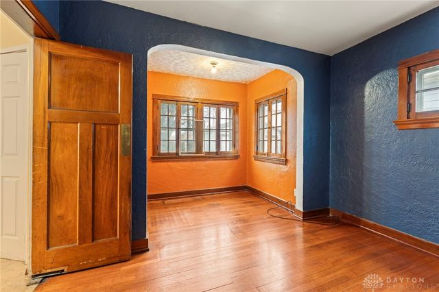 216 E Beechwood Avenue, Dayton, OH 45405