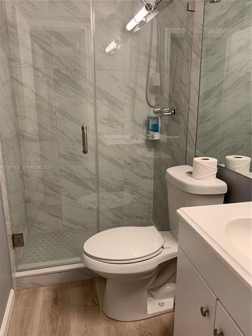 2221 NW 196th Ter 2221, Miami Gardens, FL 33056