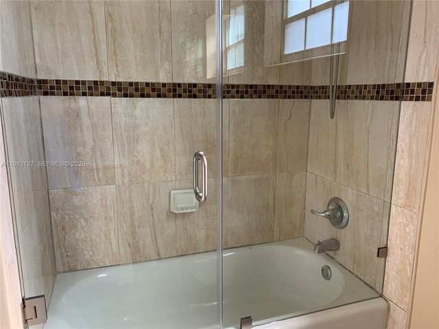 2221 NW 196th Ter 2221, Miami Gardens, FL 33056