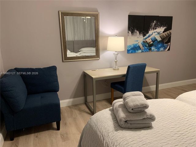 2221 NW 196th Ter 2221, Miami Gardens, FL 33056