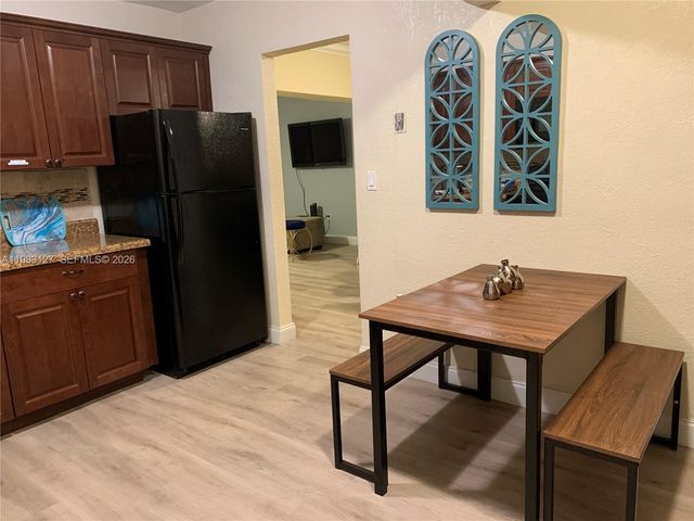 2221 NW 196th Ter 2221, Miami Gardens, FL 33056