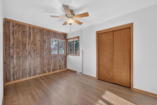 2501 Pinehurst AVENUE, Racine, WI 53403